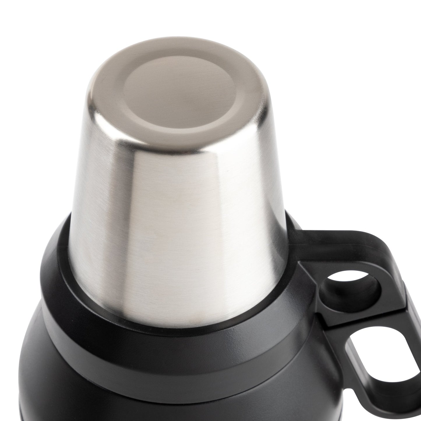 64-oz-stack-growler-z0 32701-WEB_04_0076d48d-5559-4d08-910c-361263018e65.jpg