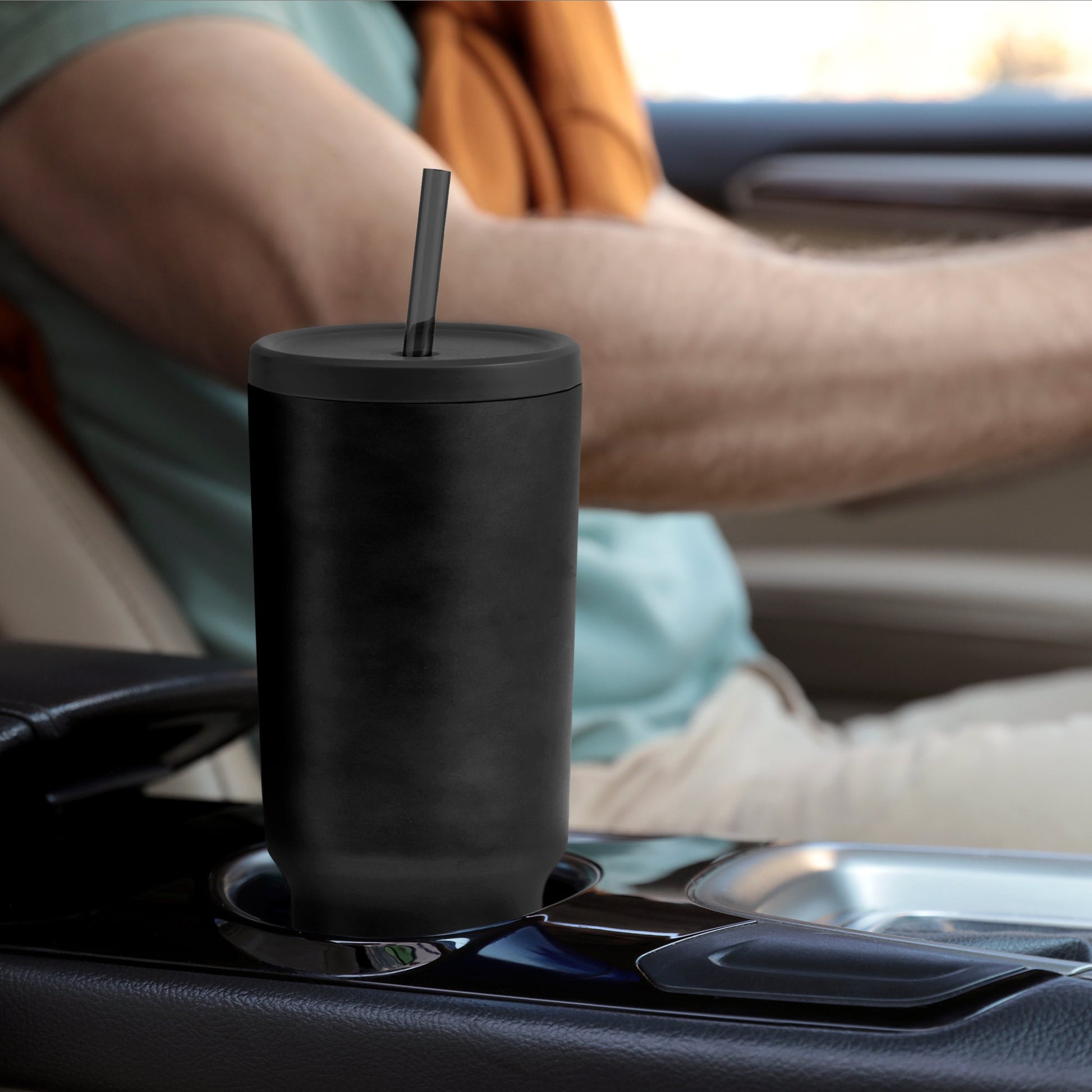 40-oz-ranger-tumbler-xl-r4 40262_L_02.jpg